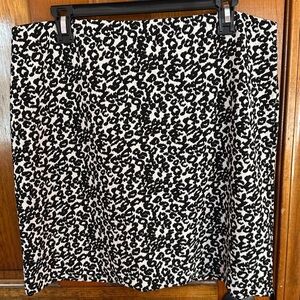 Express Pull-on Skirt